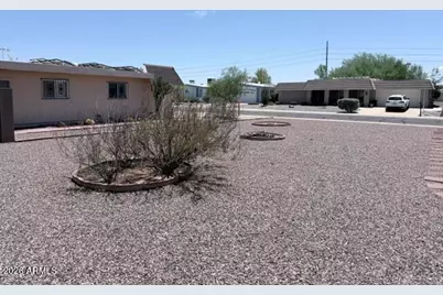 11014 W Granada Drive, Sun City, AZ 85373 - Photo 24