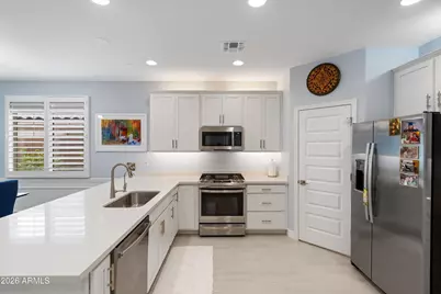 32381 N 122nd Lane, Peoria, AZ 85383 - Photo 10
