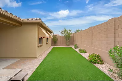 32381 N 122nd Lane, Peoria, AZ 85383 - Photo 4