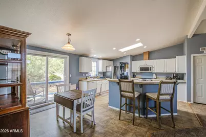 22148 W Gambit Trail, Wittmann, AZ 85361 - Photo 10