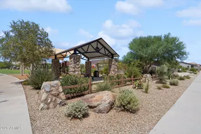 14240 W Hackamore Drive, Surprise, AZ 85387 - Photo 32