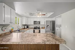 2431 W Via Rialto Cir, Mesa, AZ 85202 - Photo 10