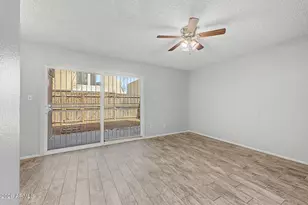 6060 W Golden Ln, Glendale, AZ 85302 - Photo 4