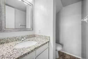 6060 W Golden Ln, Glendale, AZ 85302 - Photo 12