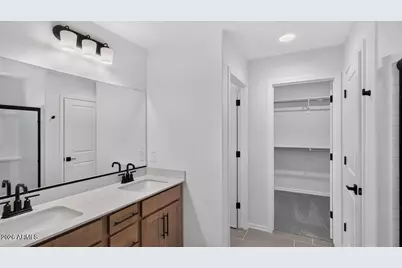 25342 N 165th Lane, Surprise, AZ 85387 - Photo 12