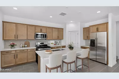 25342 N 165th Lane, Surprise, AZ 85387 - Photo 2