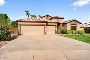 995 S Pueblo St, Gilbert, AZ 85233 - Photo 8