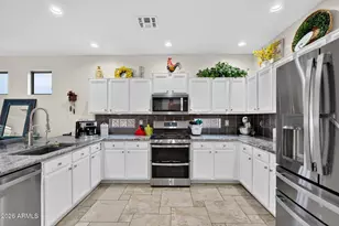 995 S Pueblo St, Gilbert, AZ 85233 - Photo 28