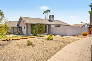 2417 W Monte Cristo Ave, Phoenix, AZ 85023 - Photo 2