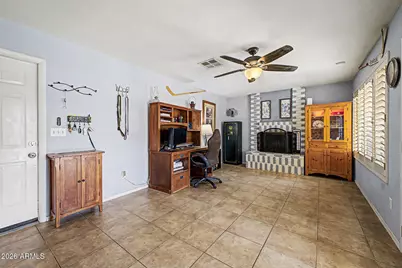 2417 W Monte Cristo Avenue, Phoenix, AZ 85023 - Photo 8