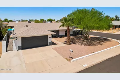 10018 N 48th Lane, Glendale, AZ 85302 - Photo 6