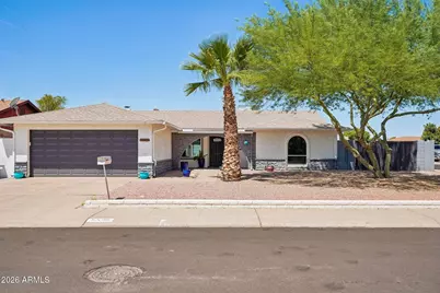 10018 N 48th Lane, Glendale, AZ 85302 - Photo 2