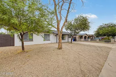 4875 W Palm Lane, Phoenix, AZ 85035 - Photo 2