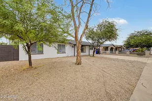 4875 W Palm Ln, Phoenix, AZ 85035 - Photo 2