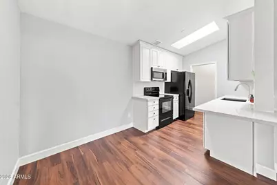 8140 N 107th Avenue #142, Peoria, AZ 85345 - Photo 14