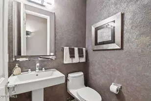 1047 W Armstrong Way, Chandler, AZ 85286 - Photo 32