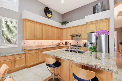 1047 W Armstrong Way, Chandler, AZ 85286 - Photo 10