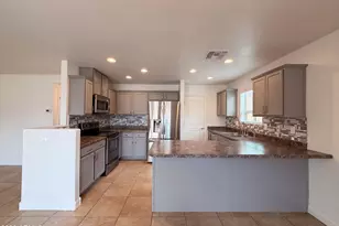 28539 N Moonstone Way, San Tan Valley, AZ 85143 - Photo 2