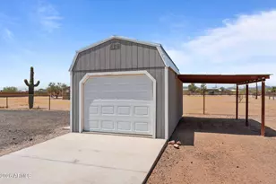 38321 N 251st Ave, Morristown, AZ 85342 - Photo 6