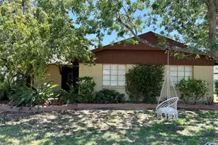 4909 E Flower St, Phoenix, AZ 85018 - Photo 1