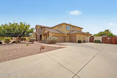 10746 N 146th Avenue, Surprise, AZ 85379 - Photo 8