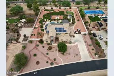 10746 N 146th Avenue, Surprise, AZ 85379 - Photo 2