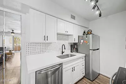 2625 E Indian School Road #341, Phoenix, AZ 85016 - Photo 10