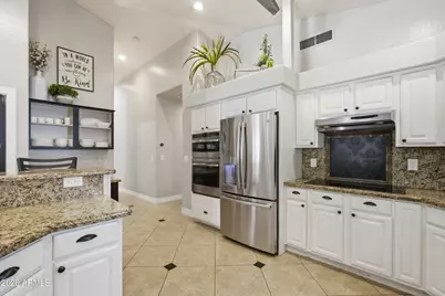 4451 E Desert Lane, Gilbert, AZ 85234 - Photo 18