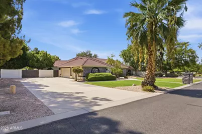4451 E Desert Lane, Gilbert, AZ 85234 - Photo 58