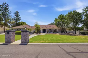 4451 E Desert Ln, Gilbert, AZ 85234 - Photo 62
