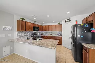 6826 E Posada Cir, Mesa, AZ 85212 - Photo 10