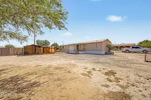 3055 W Corridos Dr, Eloy, AZ 85131 - Photo 2