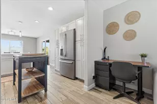 932 W Julie Dr, Tempe, AZ 85283 - Photo 8