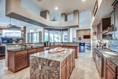 9156 W Bajada Road, Peoria, AZ 85383 - Photo 14