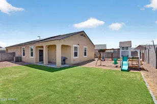 25666 W Desert Dr, Buckeye, AZ 85326 - Photo 34