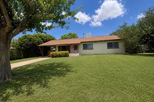 801 Norman Ave, Sierra Vista, AZ 85635 - Photo 2