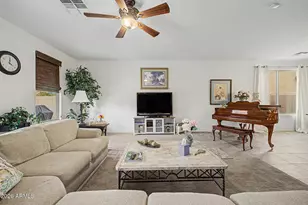 18016 W Ivy Ln, Surprise, AZ 85388 - Photo 8