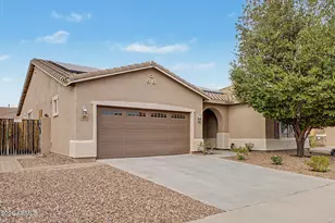 18016 W Ivy Ln, Surprise, AZ 85388 - Photo 2