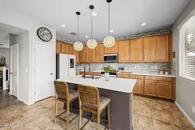 7629 W Fetlock Trail, Peoria, AZ 85383 - Photo 14