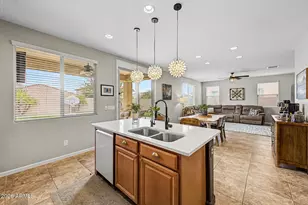 7629 W Fetlock Trail, Peoria, AZ 85383 - Photo 12