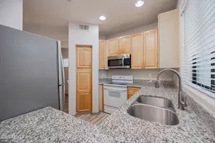 4200 N 82nd St, Scottsdale, AZ 85251 - Photo 10