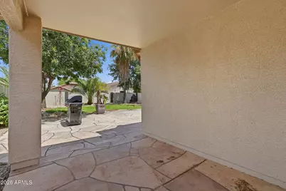 2640 E Cowboy Cove Trail, San Tan Valley, AZ 85143 - Photo 16