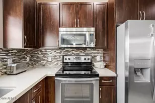 5450 E Deer Valley Dr, Phoenix, AZ 85054 - Photo 30