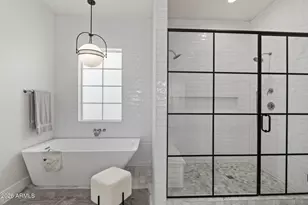 8409 N Diller Grove Ln, Phoenix, AZ 85021 - Photo 22