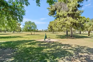 8409 N Diller Grove Ln, Phoenix, AZ 85021 - Photo 44
