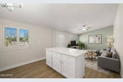 10518 W Oakmont Drive, Sun City, AZ 85351 - Photo 10