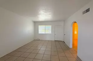 522 E 9th Ave, Apache Junction, AZ 85119 - Photo 4