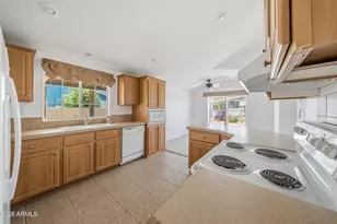 10960 N 67th Ave, Glendale, AZ 85304 - Photo 14