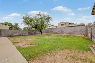 15352 W Wethersfield Rd, Surprise, AZ 85379 - Photo 32