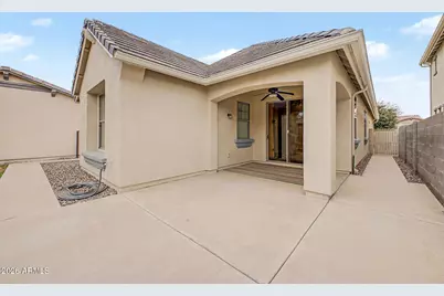 15352 W Wethersfield Road, Surprise, AZ 85379 - Photo 28
